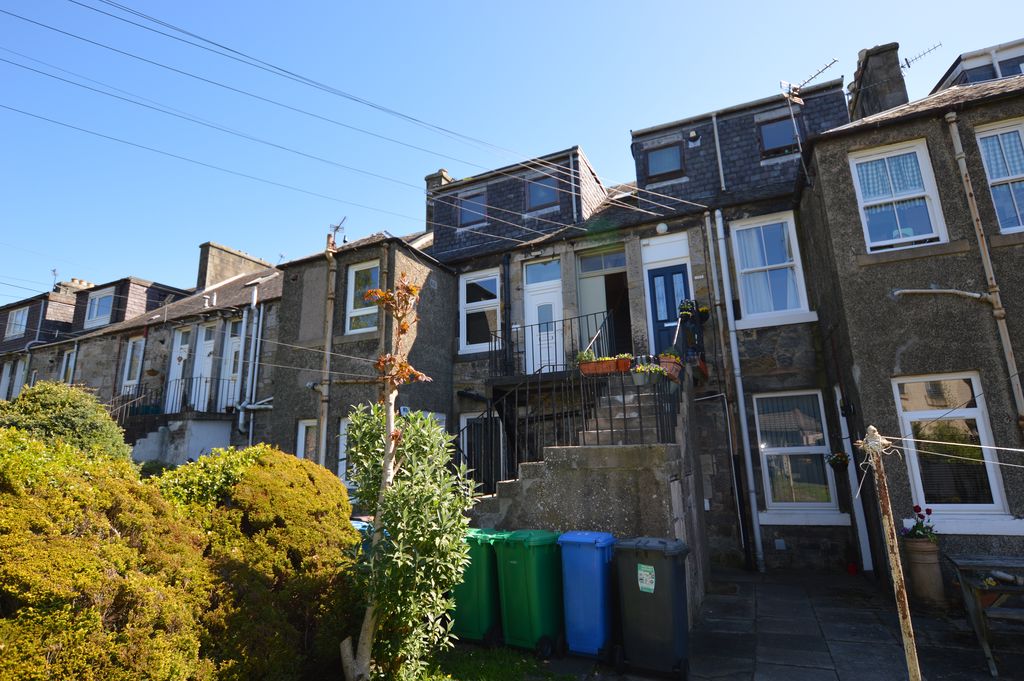 Forth Street